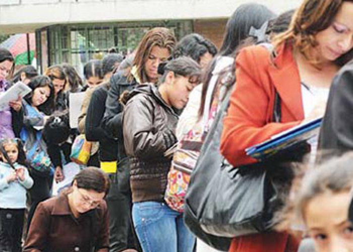 Las mujeres mejor remuneradas perciben salarios 21% menores a los de sus colegas masculinos en países de la OCDE.