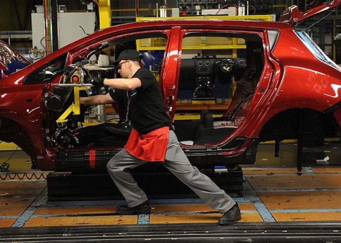 La fabricación de vehículos y autopartes continúa dando solidez a la manufactura norteamericana.