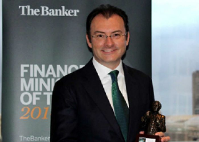 Luis Videgaray es el tercer secretario de Hacienda mexicano nombrado ministro del año por Euromoney.