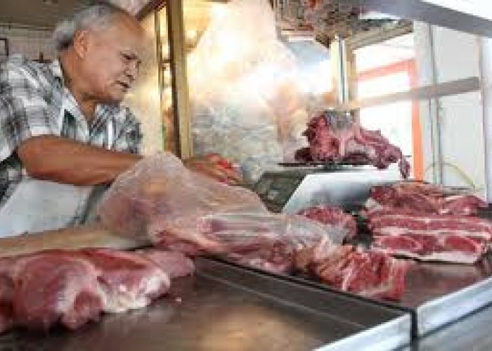 Los precios de la carne fueron los de mayor incidencia en el incremento a 4.30% anual que registró el INPC. 