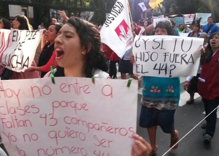 Entre 1997 y 2012 el gasto en desarrollo social se triplicó; sin embargo, más del 50% de la población en el país permanece por debajo de la línea de pobreza, la raíz de los conflictos sociales.
