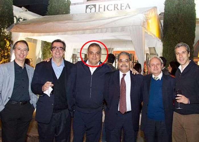 Rafael Olvera es el principal accionista de Ficrea. La CNBV pasó por alto sus actividades en Leadman Trade, las cuales se remontan al menos hasta el 2000.