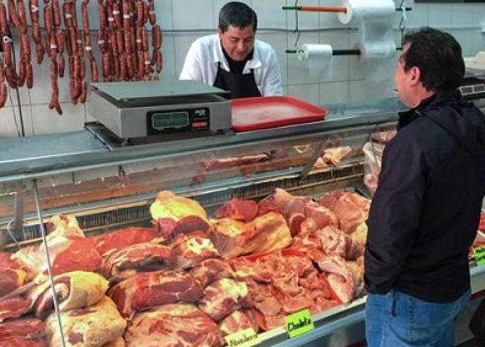En la primera quincena de enero la carne y los precios de los alimentos y bebidas fueron los que más se incrementaron.