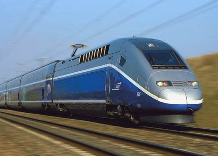 La SCT no informó por cuanto tiempo se aplazaría la publicación de las bases definitivas de la licitación del tren México - Querétaro.