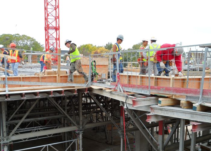 El valor de la construcción creció 3.4% anual durante marzo, superando el crecimiento anual de 1.7% obtenido en febrero de este año.