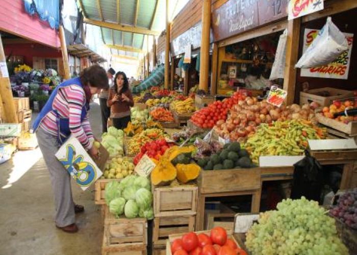 El Indicador Adelantado ha mantenido descensos mensuales en todo lo que va del año, y durante abril se mantuvo debajo de la tendencia a largo plazo de 100 puntos.