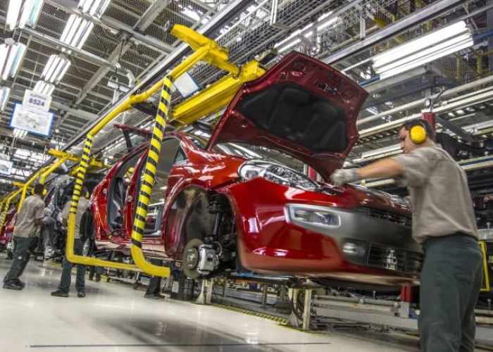 La caída en las exportaciones manufactureras se debieron a un descenso en el subcomponete automotriz de 3.5% mensual