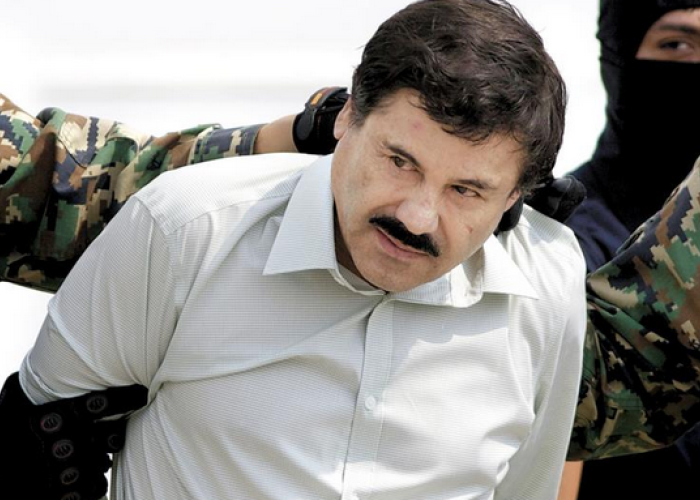 El 22 de febrero del año pasado “El Chapo” fue capturado por segunda ocasión, pero esta vez solo para estar 17 meses en la cárcel, desafiando al gobierno de Peña Nieto