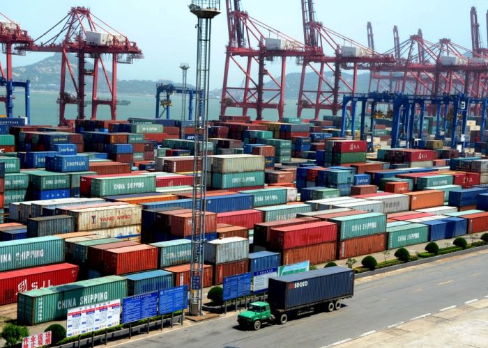 La vinculación de las exportaciones de Sudamérica a China y la caída en el precio de los commodities, profundizaron la reducción en el pronóstico de crecimiento para América Latina y el Caribe.