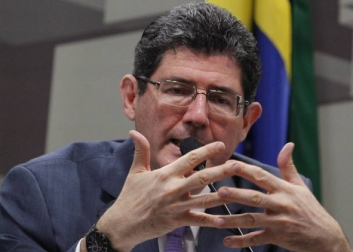 El ministro de Finanzas en Brasil, Joaquim Levy, recientemente fue abordado con la pregunta ¿Cómo va a salir su país de la actual recesión? dicho por la directora Gerente del FMI.