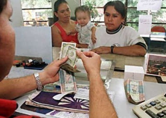 Entre enero y septiembre de 2015 los afiliados al IMSS en Guerrero cobraron 650 millones de dólares (MD) en salarios, pero recibieron 955 MD de remesas enviadas por sus familiares desde EU