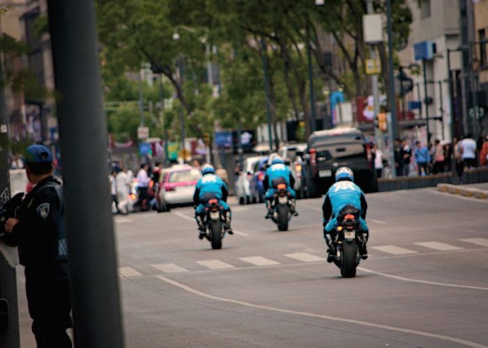 Cabe señalar que las multas a quienes conducen vehículos motorizados ahora se aplican en Unidades de Cuenta de la Ciudad de México, que equivale a 65.95 pesos.