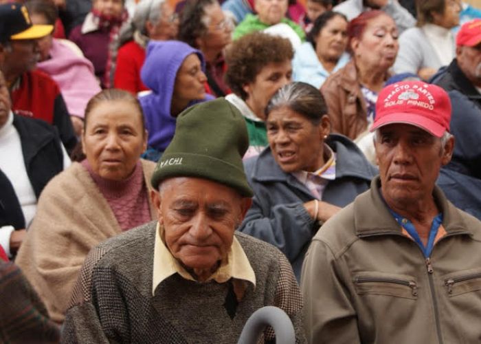 Factores como: bajos rendimientos, falta de difusión, desconocimiento de rendimientos, inseguridad en el sistema de ahorro para el retiro y sueldos bajos no promueven el ahorro voluntario.