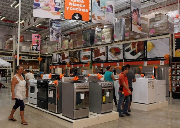 Los mexicanos limitaron sus compras de muebles y aparatos electrodomésticos en junio.