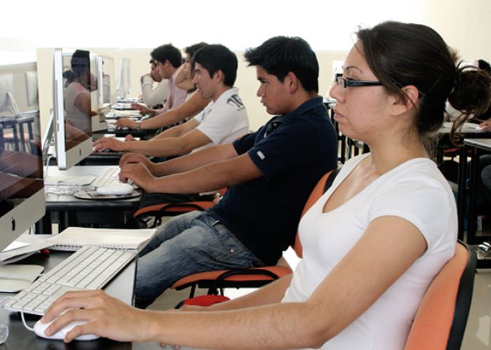  Las clases en línea no son  de menor calidad que las presenciales, pero están diseñadas para perfiles de estudiantes muy específicos. 