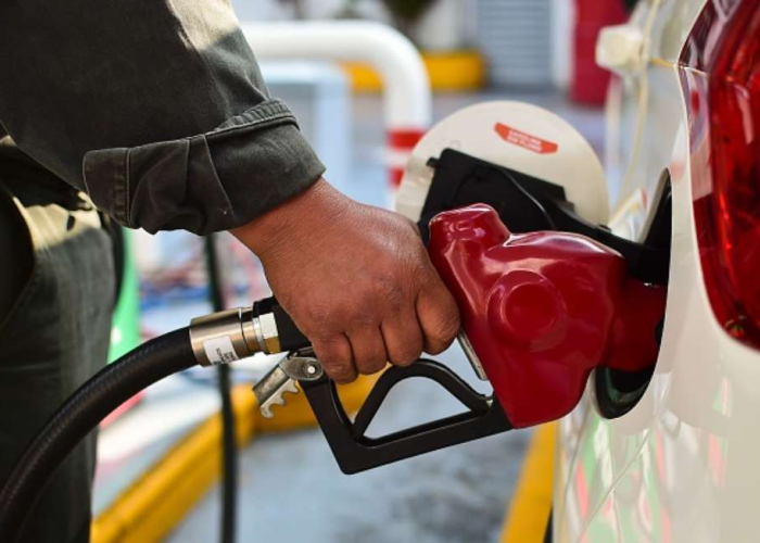 No te olvides de consultar los precios de la gasolina para este jueves.