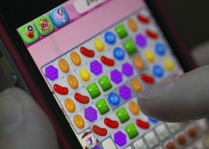 La empresa que desarrolló Candy Crush, King Digital Entertainment, genera 2 millones de dólares al día solo por el juego de Candy Crush Saga.