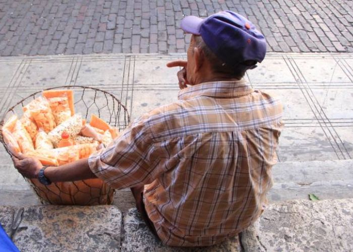 Un pensionado del IMSS no puede volver a las filas de los trabajadores sin decirle adiós a su pensión.