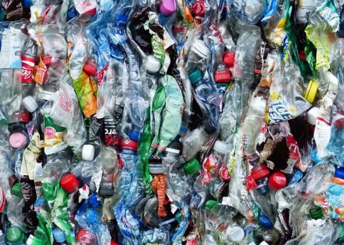 Anualmente 43% de los envases de PET producidos en México no se reciclan, 407 mil toneladas de 718 mil.