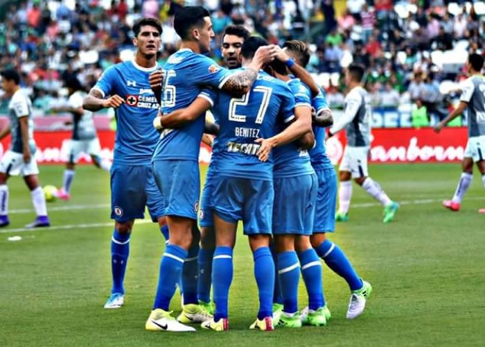 Cruz Azul llega mejor anímicamente a este partido que el local.