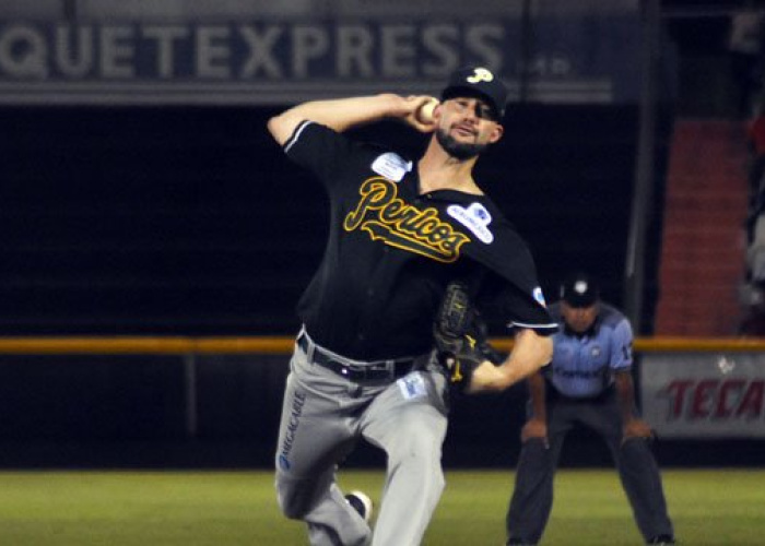 Pericos recibe a Leones en el tercer juego de campeonato de la Zona Sur