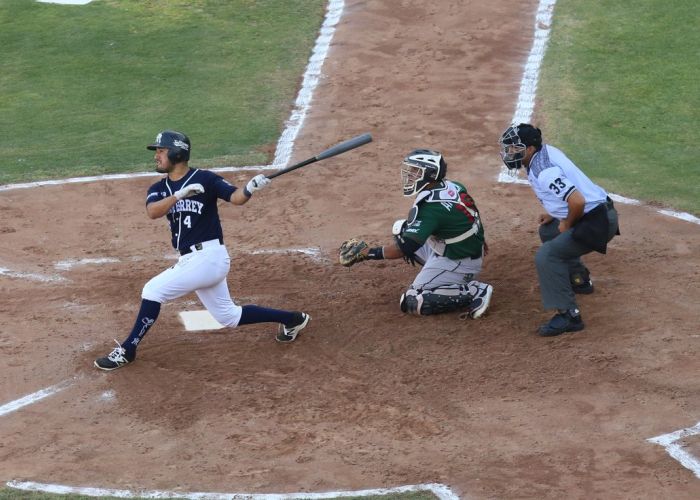 Toros mantiene la ventaja 2-1 en la serie ante Sultanes