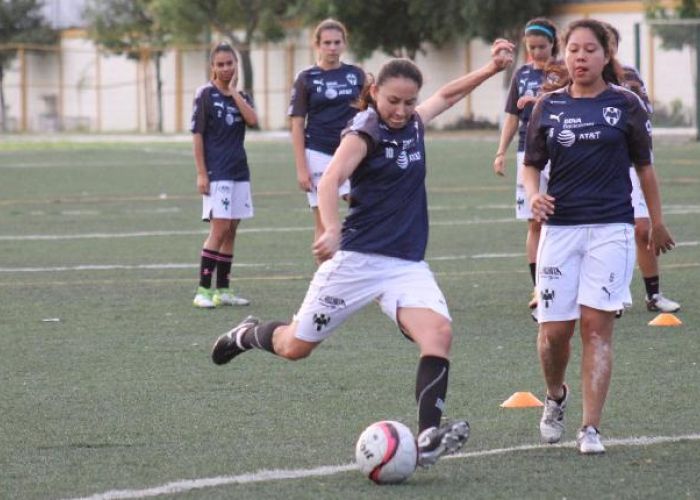 Monterrey y Tigres disputan el primer Clásico Regio de la Liga Mx Femenil