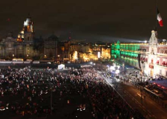 También cada vez va menos gente al Zócalo a dar el tradicional "grito de independencia".