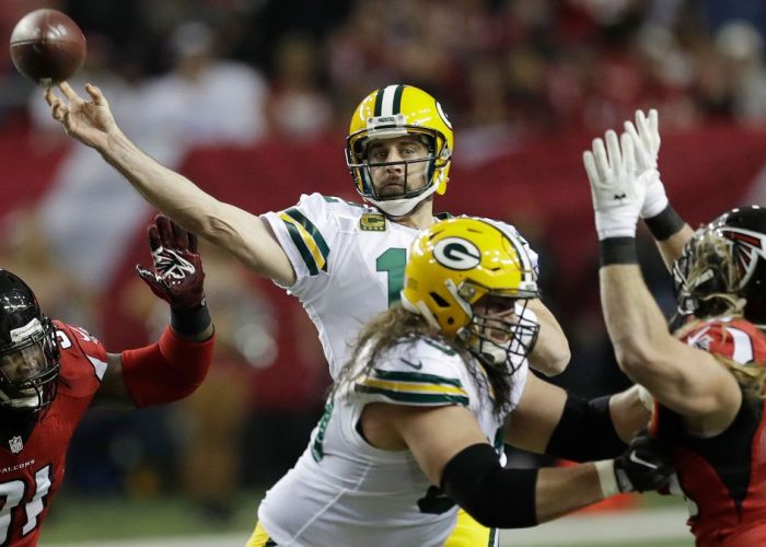 Packers visita a Falcons en el Mercedez-Benz Stadium