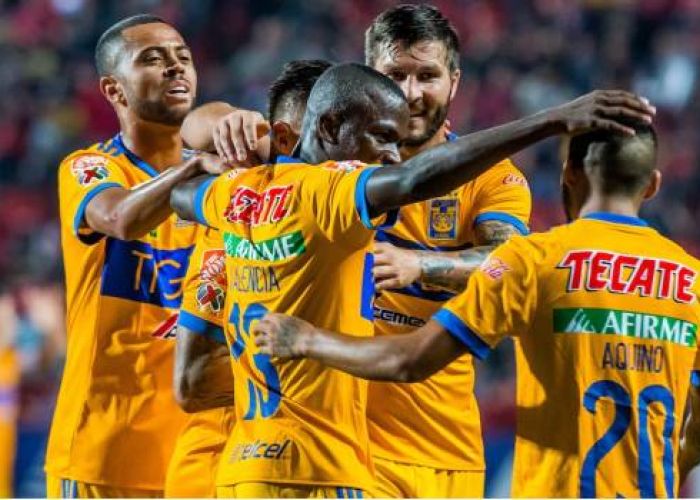 Tigres recibe a las Chivas en la cancha del Volcán