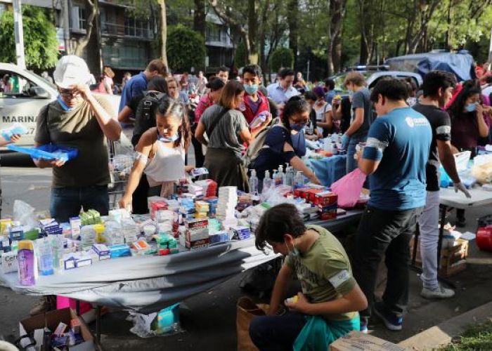 Tras el sismo del 19 de septiembre la sociedad civil se organizó para recolectar y donar víveres para los afectados.