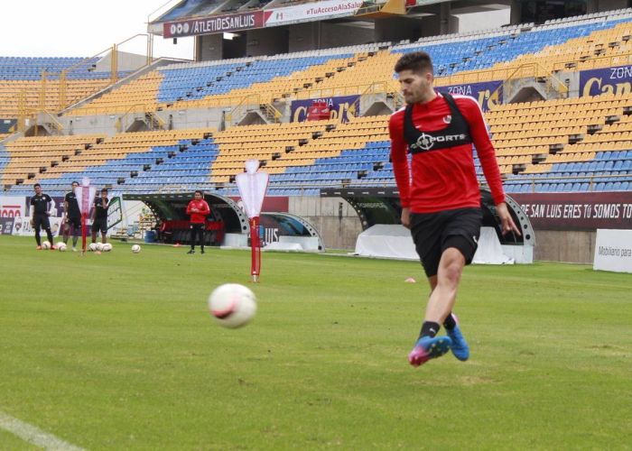 San Luis y Correcaminos chocan en la cancha del Alfonso Lastras