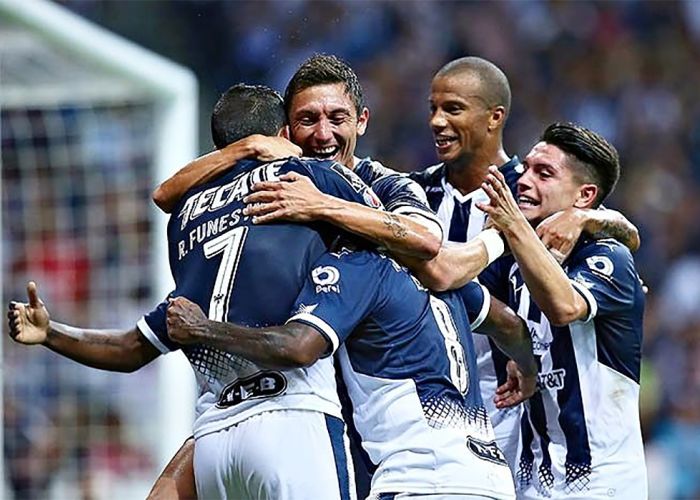 Rayados sigue invicto en la cima de la tabla general