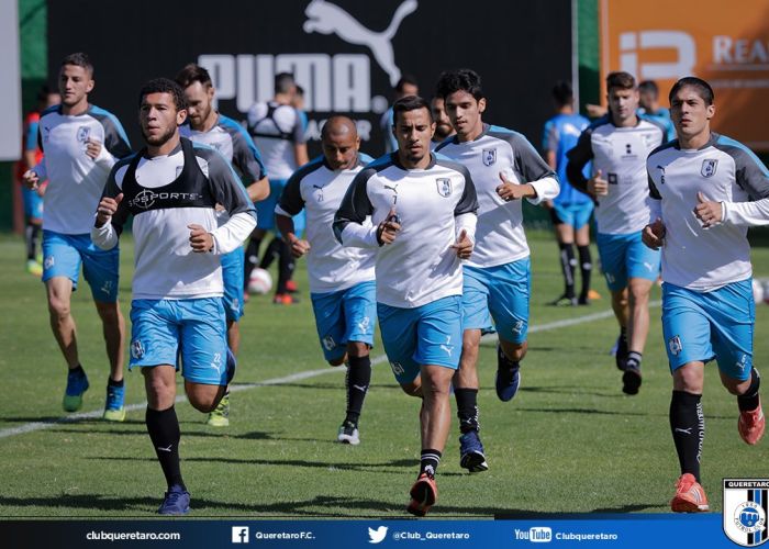 Tanto Querétaro como Santos marchan en la zona baja de la tabla general