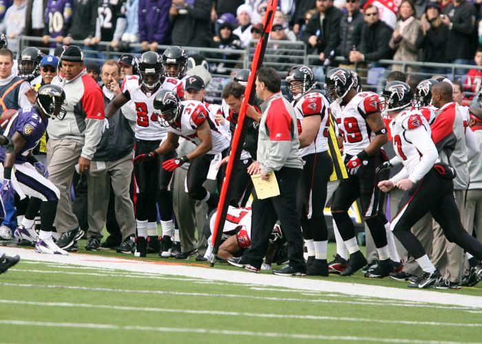 Falcons visita a Carolina en la semana 9 de la NFL