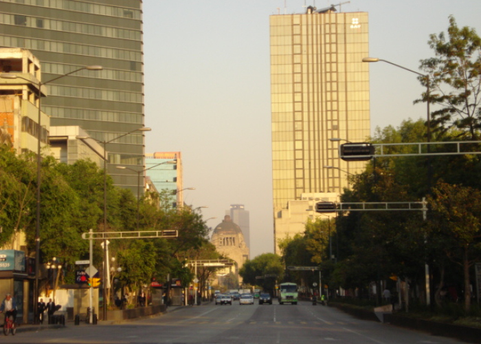 Hoy No Circula, 7 de diciembre. Foto: Avenida Cuauhtémoc/Wikimedia