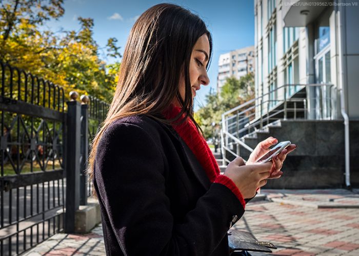 71% de los jóvenes a nivel global tienen acceso a internet, pero hay enormes diferencias entre los países.