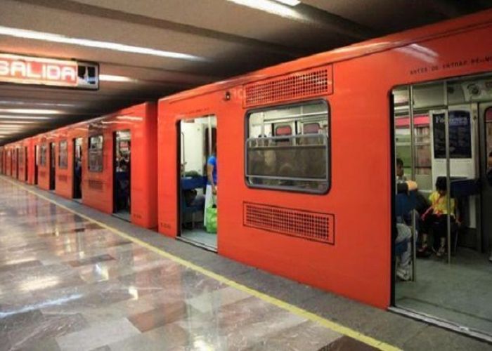 Usuarios de Metro San Lázaro golpearon a dos hombres que intentaron asaltarlos (Video)