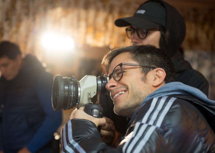 Gael García puede ser demandado por pobladores de Xochimilco al grabar su filme Chicuarotes 