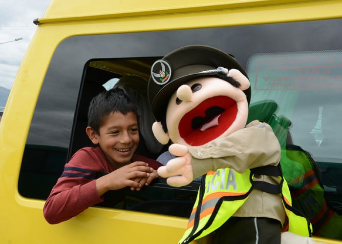 La estrategia ecuatoriana buscó crear una policía civil y comunitaria que trabaje de la mano de la sociedad civil.