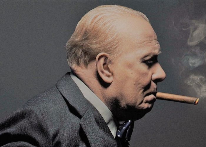 El primer ministro británico vuelve a la pantalla grande con la actuación de Gary Oldman.