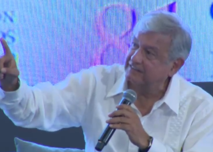 Lopez Obrador sostuvo ante banqueros que si ocurre un fraude electoral se retirará a Palenque y no detendrá protestas sociales. Foto: Video de Facebook