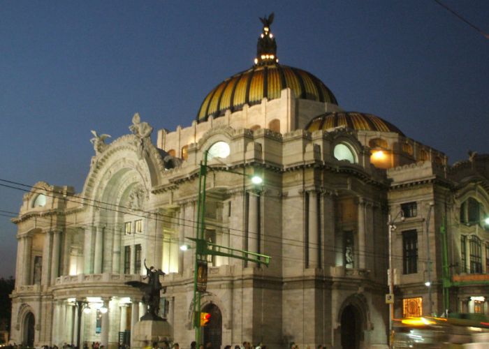 anuncian planton en bellas artes