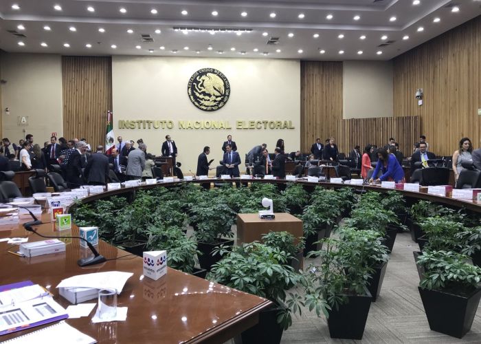 el debate se realizará en cuatro bloques, donde se tratarán temas como: seguridad, corrupción e impunidad, etc. Foto: @INEMexico