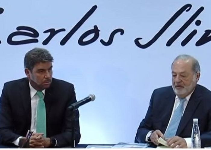 En conferencia de prensa el empresario Carlos Slim propuso un proyecto para aprovechar los terrenos que dejará el actual aeropuerto.