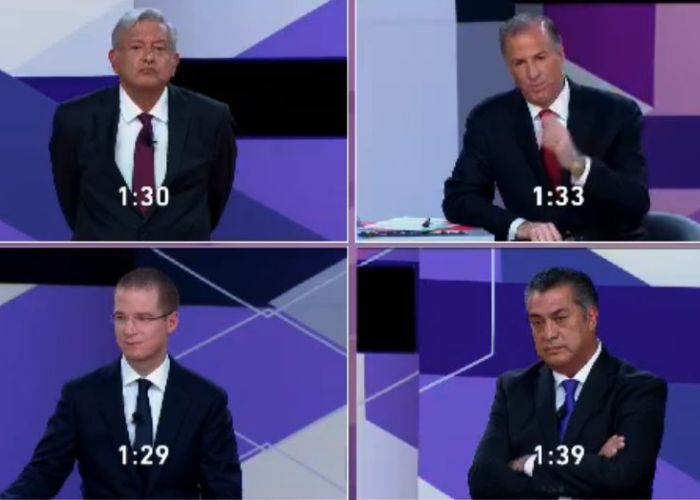 Para el ejercicio se convocó previamente a un panel de 20 diversos especialistas entre abogados, financieros, periodistas, economistas, politólogos, entre otros.