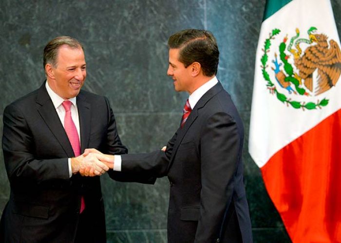 En 2012, el PRI recibió la mayoría del voto en dos de cada tres distritos electorales federales con población indígena (Foto: Presidencia de la República Mexicana)