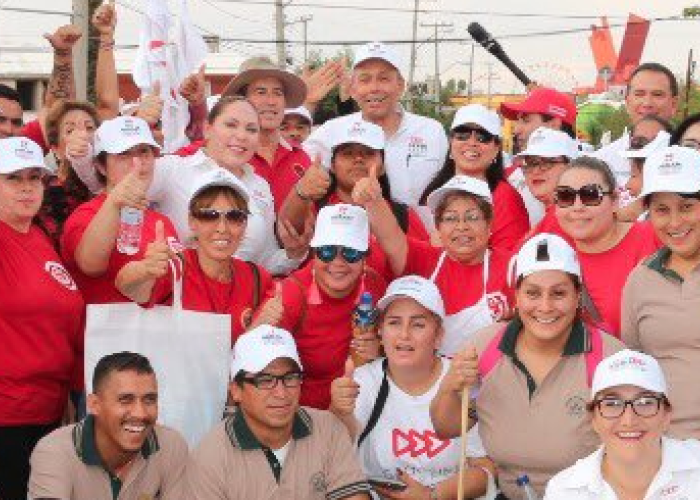 José Reyes Baeza en Campaña (Twitter: @ReyesBaeza)