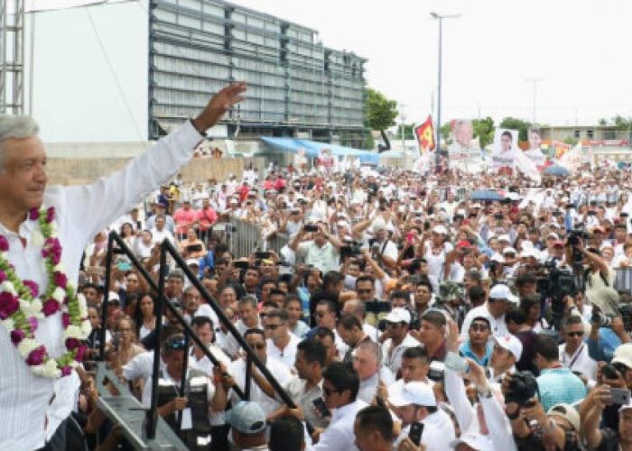 Andrés Manuel López Obrador en su cierre de campaña, la última de su vida según declaró. (@lopezobrador_)