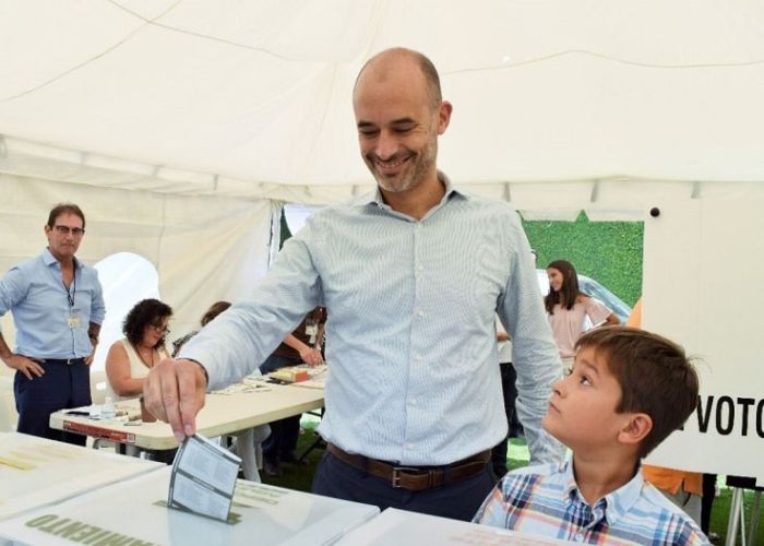 Miguel B. Treviño fue electo presidente municipal en San Pedro Garza García, acabando con una hegemonía panista que duró 30 años. 